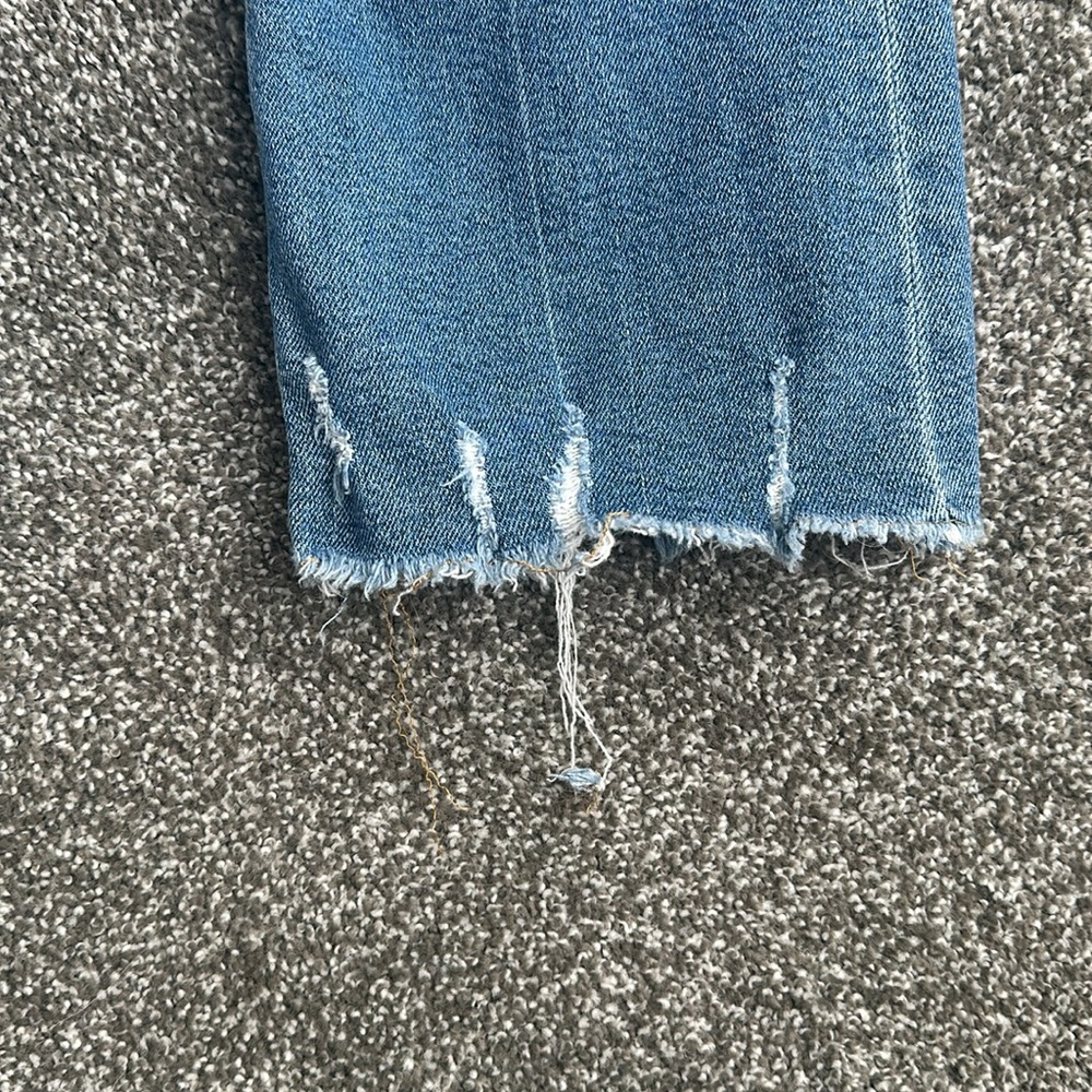High Rise Distressed Cropped Denim - Picture 3 of 6